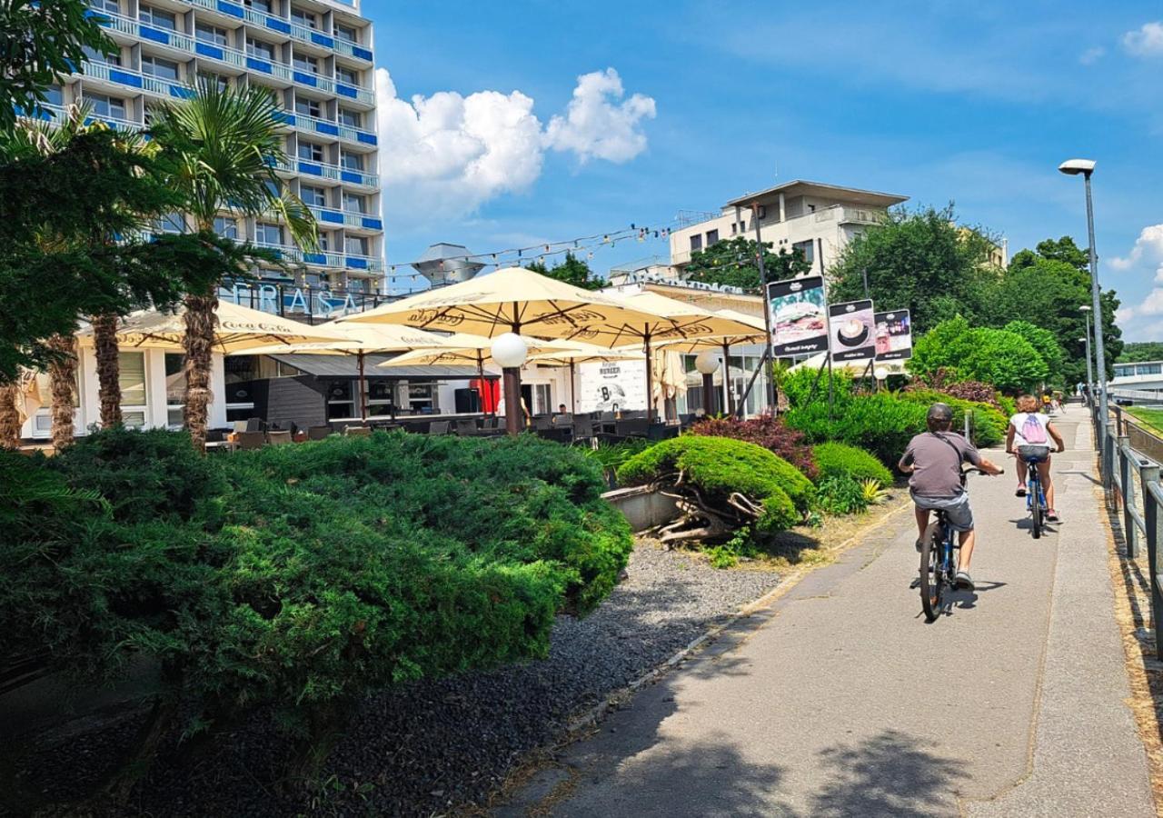 Hotel Magnolia Pieszczany Zewnętrze zdjęcie